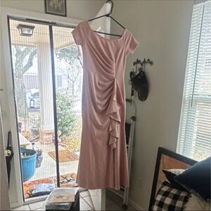 Chic Off-Shoulder Pink Dress